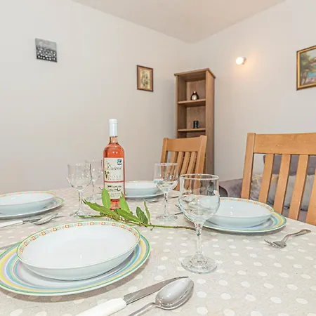 One-bedroom In Hébergement de vacances Bilice