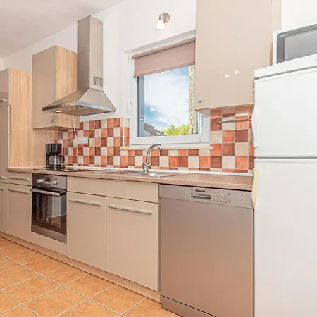 One-bedroom In Bilice